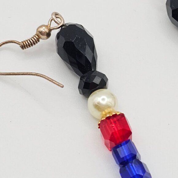 Beaded Toy Soldier Dangle Drop Black/White/Red/Blue Hook Fashion Jewelry Earring - Picture 9 of 9